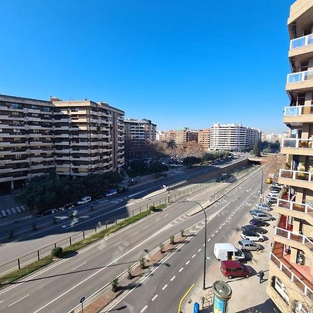 Dos Torres Tauriel - Espacioso Apartamento Con Impresionantes Vistas Y Garaje Privado Zaragoza Eksteriør bilde