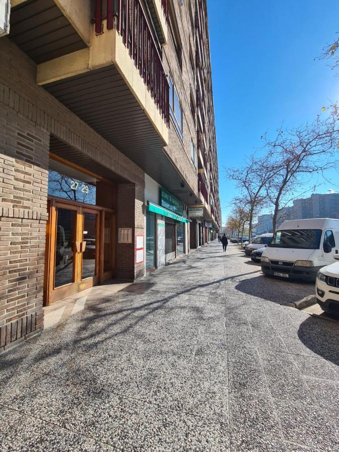 Dos Torres Tauriel - Espacioso Apartamento Con Impresionantes Vistas Y Garaje Privado Zaragoza Eksteriør bilde