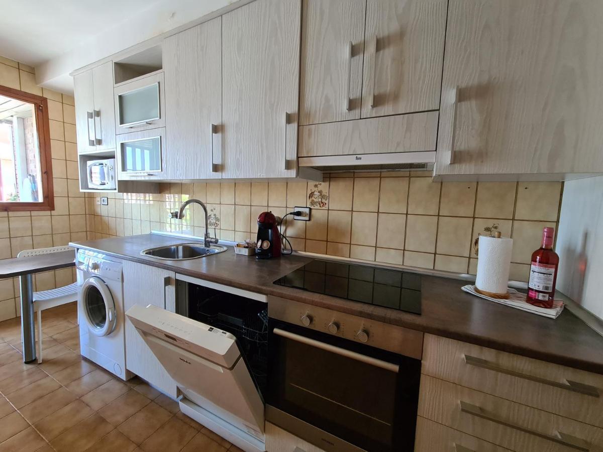 Dos Torres Tauriel - Espacioso Apartamento Con Impresionantes Vistas Y Garaje Privado Zaragoza Eksteriør bilde