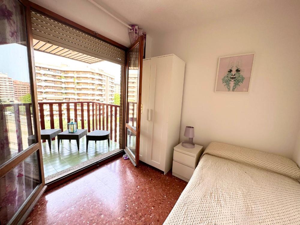 Dos Torres Tauriel - Espacioso Apartamento Con Impresionantes Vistas Y Garaje Privado Zaragoza Eksteriør bilde