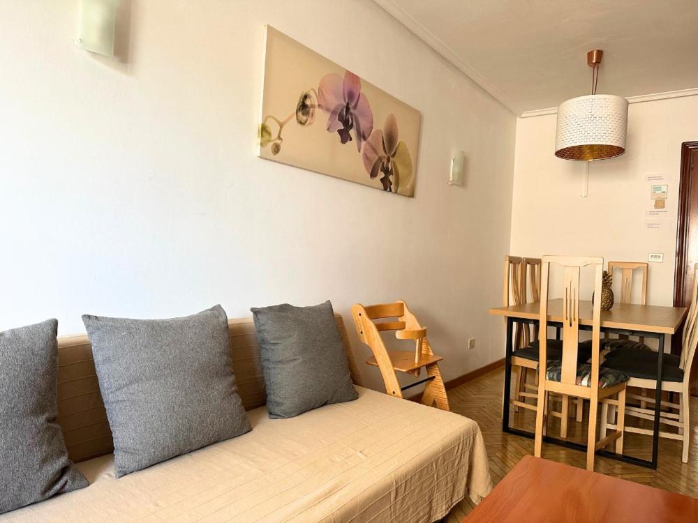 Dos Torres Tauriel - Espacioso Apartamento Con Impresionantes Vistas Y Garaje Privado Zaragoza Eksteriør bilde